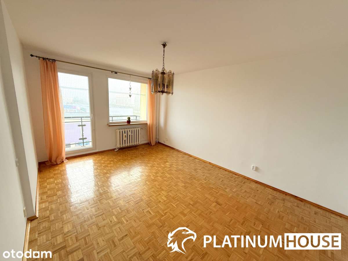 Komfortowe i przestronne 3 pokojowe mieszkanie!-1