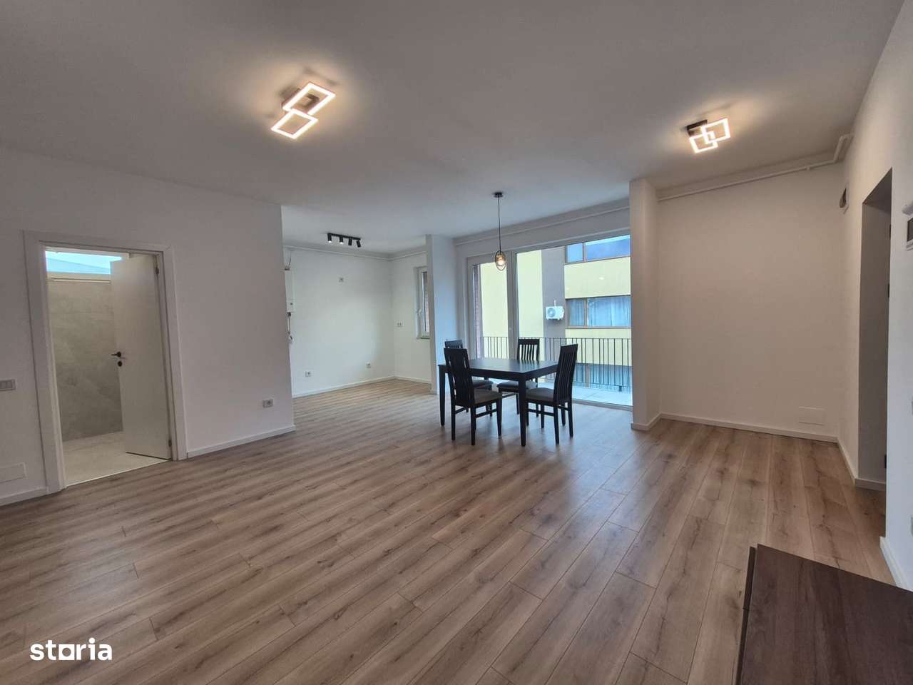 Garsoniera noua, etaj 1, zona Terra, Floresti, Comision 0% - Imagine principală: 4/12