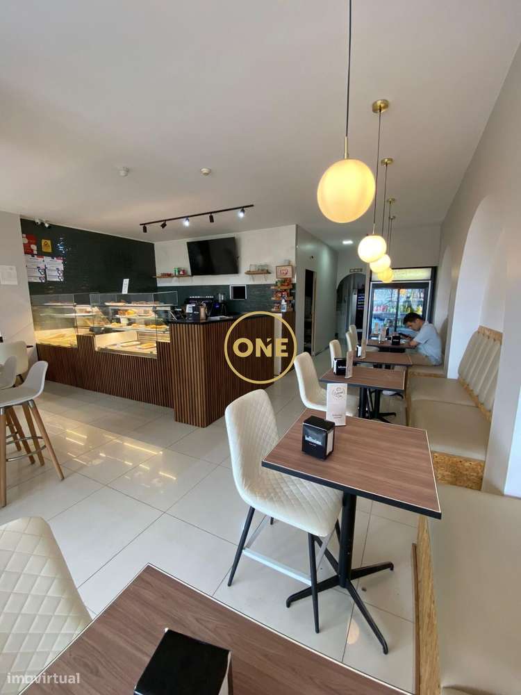 Trespassa-se Pastelaria em Pleno Funcionamento – Oportunidade Única! - Grande imagem: 4/9