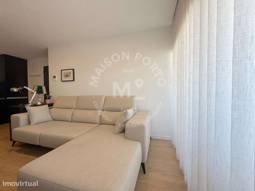 Apartamento T1 com Varanda, Vista Mar e Lugar de Estacionamento em ...-10