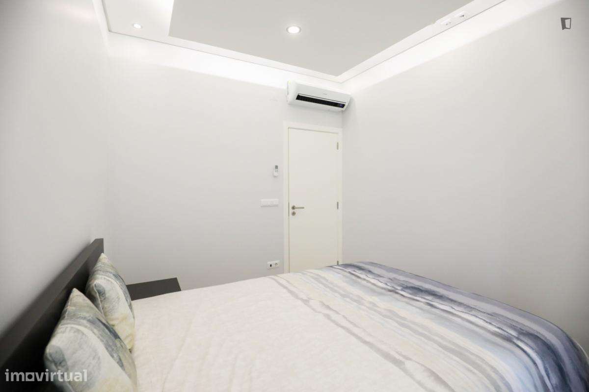 Quarto - localizado em Olivais Lisbon - Grande imagem: 4/6