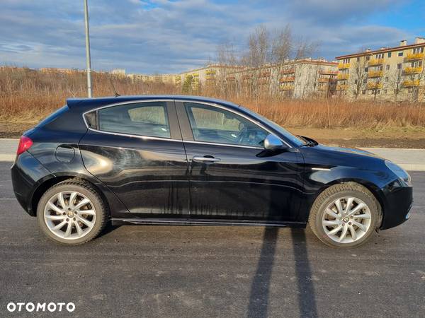 Alfa Romeo Giulietta 1.4 TB - 11