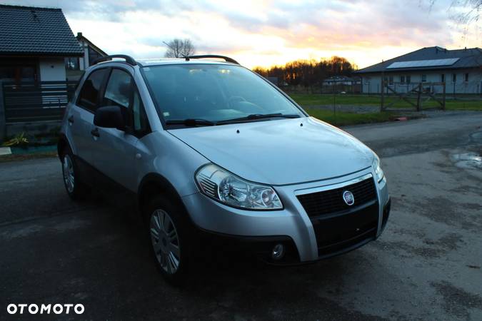 Fiat Sedici 1.6 16V 4x4 Emotion - 2