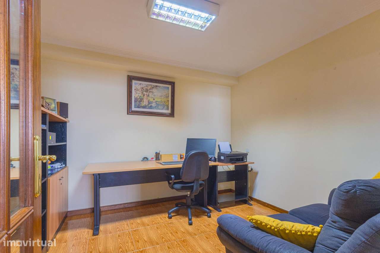 Moradia de Sonho T3+1 de 4 Frentes - Perozinho – Vila Nova de Gaia - Grande imagem: 4/57