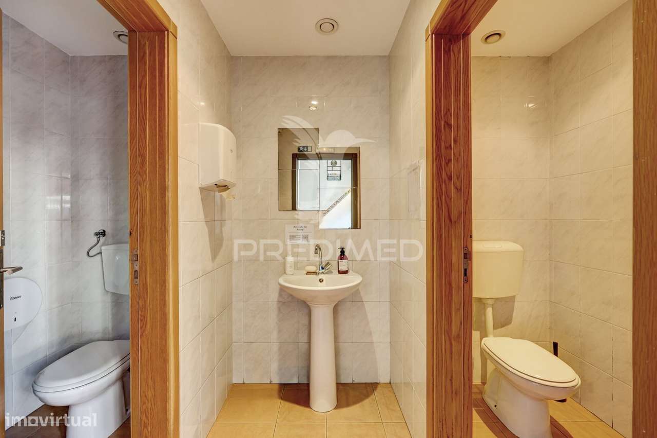 Espaço Comercial com Forte Potencial na Amadora | 104 m² + Esplanada - Grande imagem: 3/28