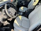 Land Rover Discovery IV 3.0 V6 SC HSE - 13