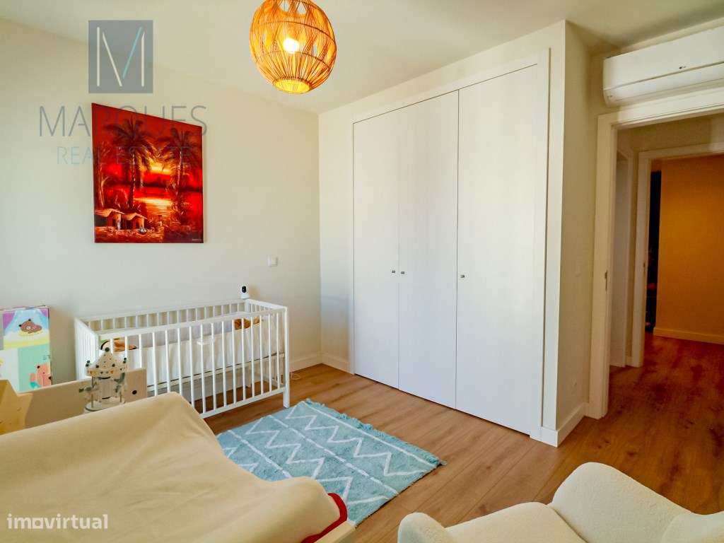 Apartamento T2+1 Duplex em condomínio fechado na Quinta da Trindade...-12