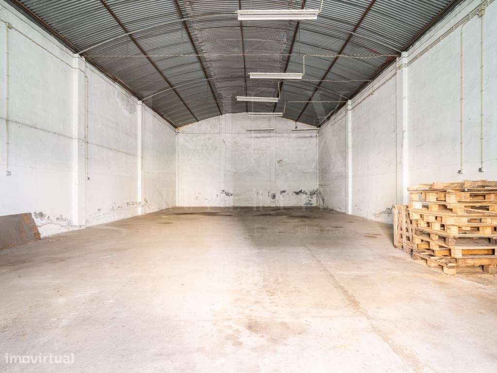 ARRENDAMENTO | Armazém | Zona Industrial da Pedrulha - Grande imagem: 2/26