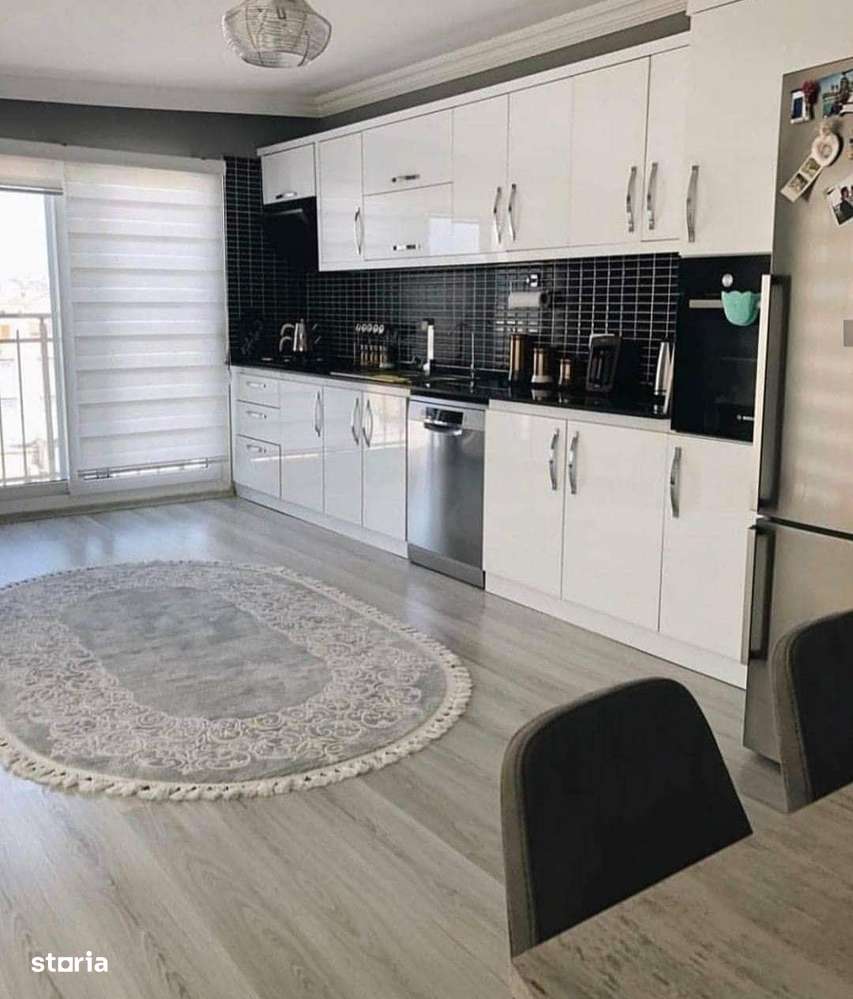 Vanzare Penthouse 4 camere 143 mp la 1 minute de Stb - Imagine principală: 4/7