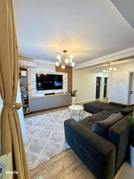 Apartament 3 camere *penthouse* - zona Coloana Infinitului - Imagine principală: 2/10
