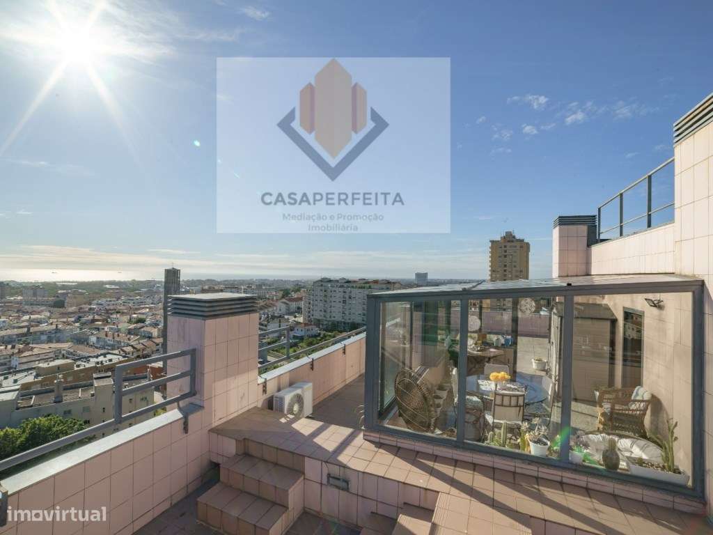 Deslumbrante Penthouse T4 Duplex com Terraço e Vistas Inacreditávei...-5