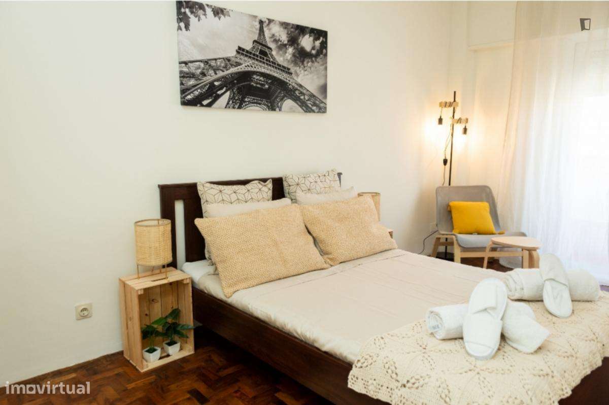 Apartamento com 2 quartos - localizado em Benfica Lisbon - Grande imagem: 4/9