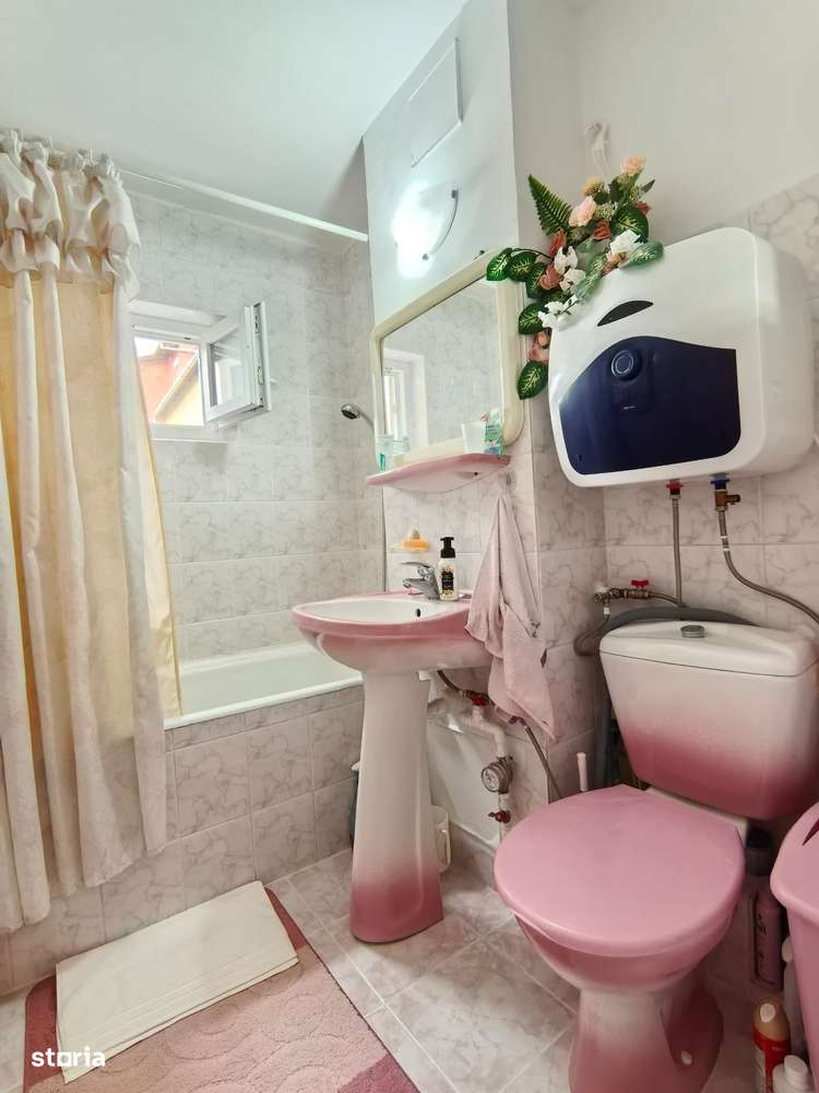 Apartament cu 3camere,2bai,2 balcoan2,Garaj propriu -S Barnutiu-Dorob-7
