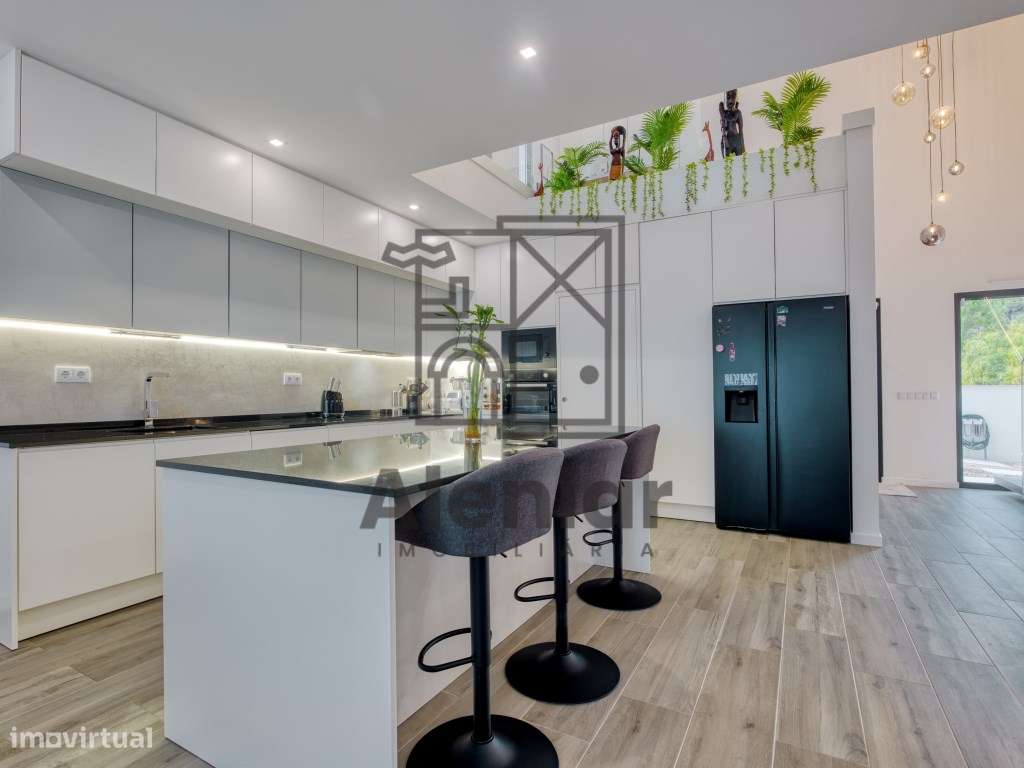 Moradia Contemporânea em Alenquer-18