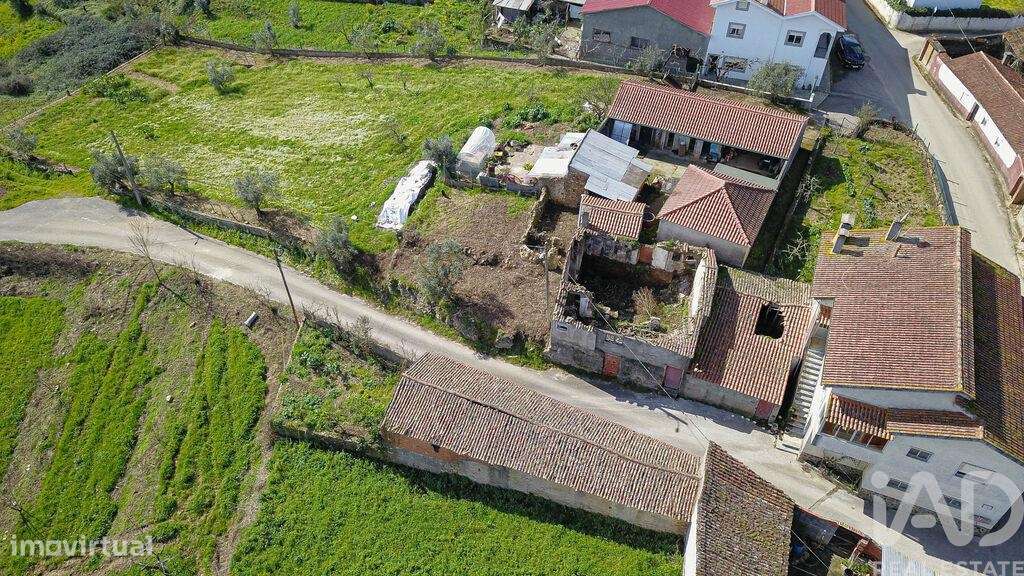 Casa / Villa T1 em Friúmes e Paradela de 42,00 m2 - Grande imagem: 4/19