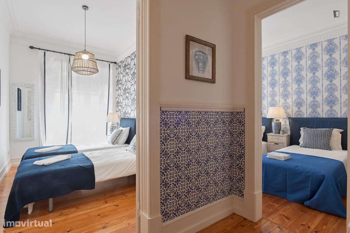 Apartamento com 5 quartos - localizado em Anjos Lisbon - Grande imagem: 2/8