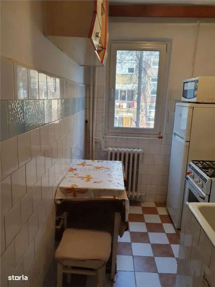 Blascovici - 2 Camere - Etaj 1 - Imagine principală: 3/5