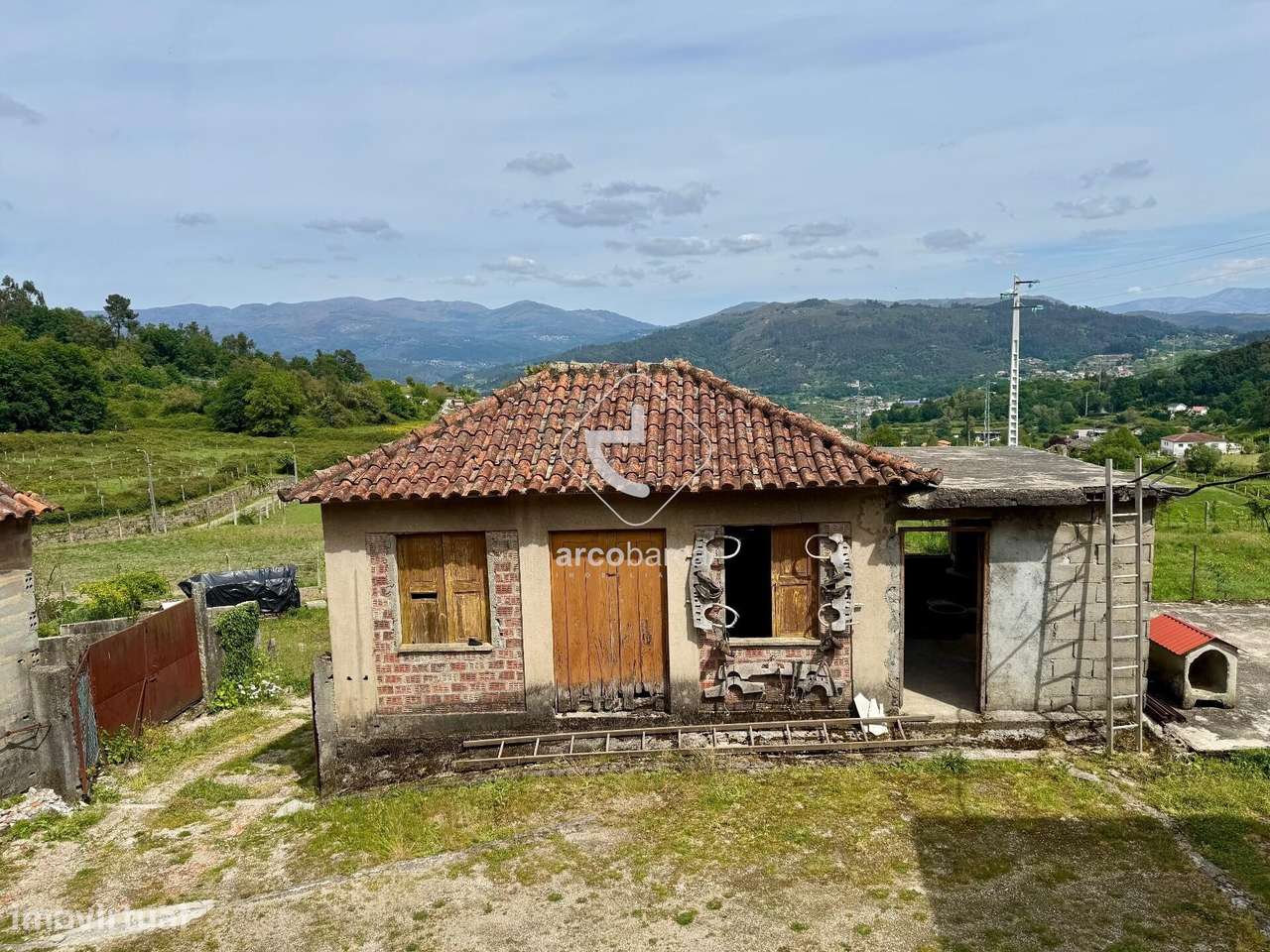 Moradia T3 em Vila Fonche-16