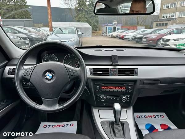 BMW Seria 3 - 17