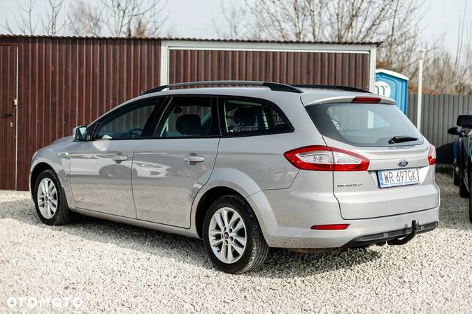 Ford Mondeo 2.0 FF Titanium - 14