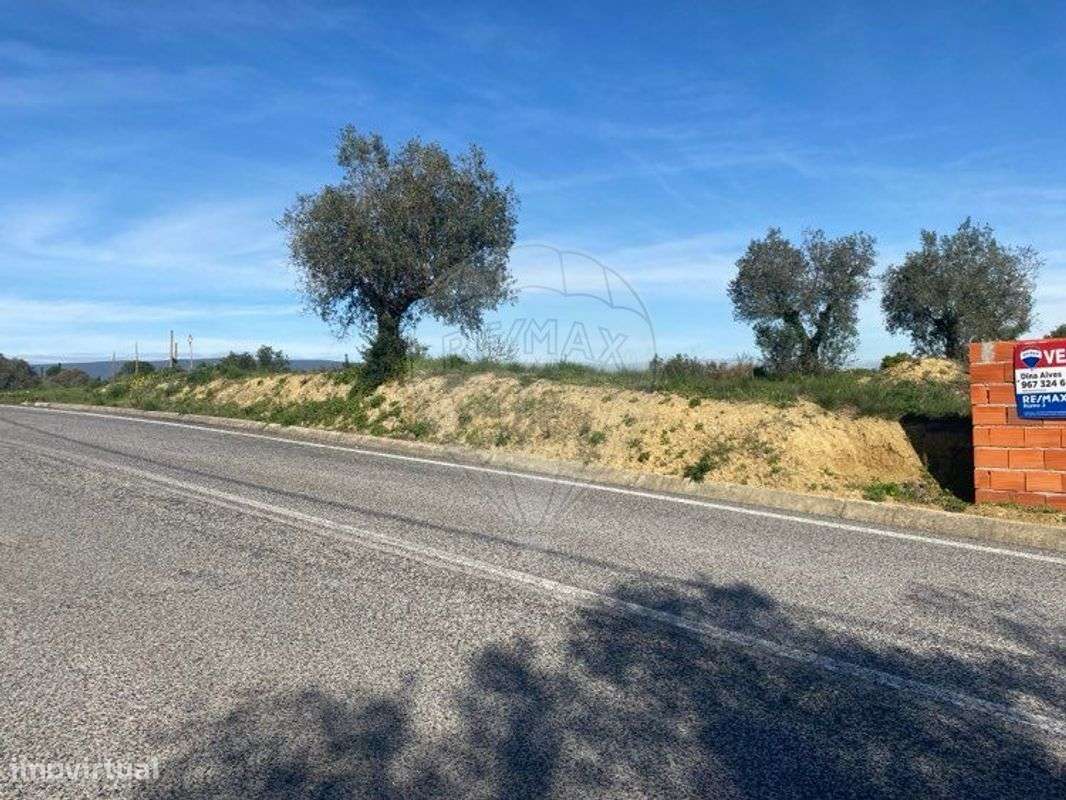 Terreno  para venda - Grande imagem: 2/16