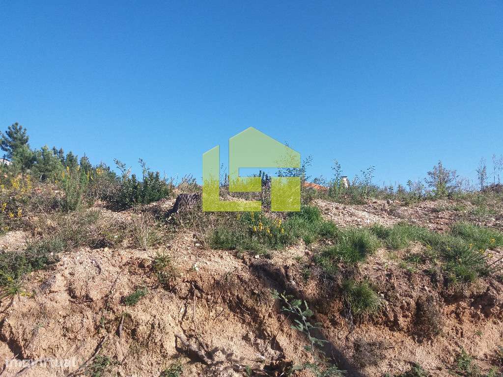 Terreno - Grande imagem: 3/4