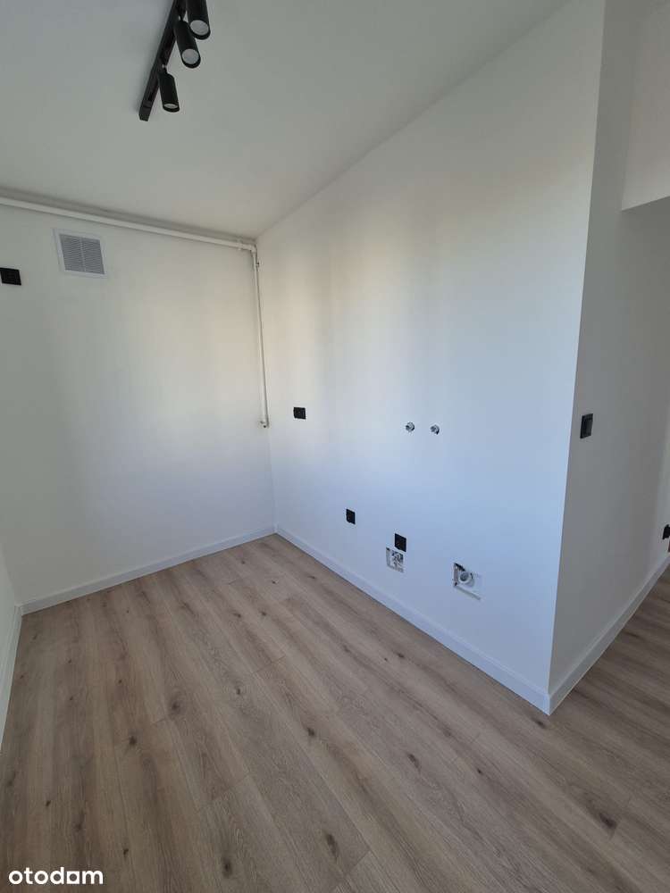 Kawalerka 30 m2 do zamieszkania - Pełny obrazek: 4/8