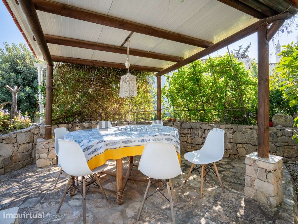 Moradia térrea de 3 quartos e piscina-7