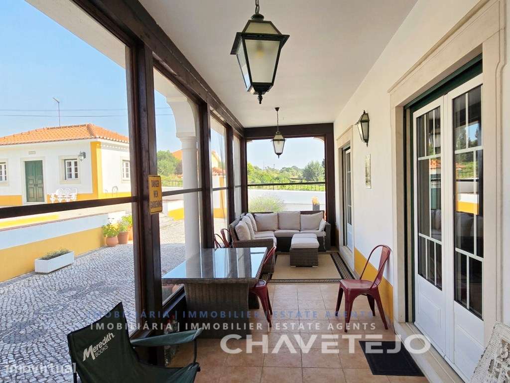 Encantadora casa de campo composta por 3 quartos , varios anexos e ... - Grande imagem: 4/60