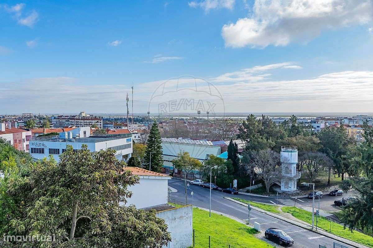 Moradia T5 para venda-27