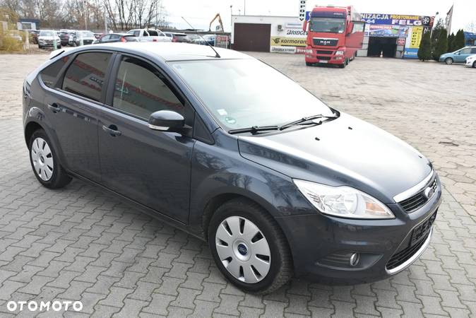 Ford Focus 1.8 FF Ambiente - 6