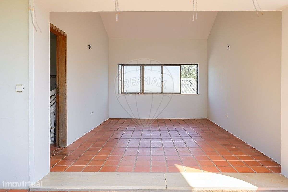 Moradia T3 | Anexo T1 | 628m2 | Lote 2140m2 | 10 min Centro Águeda-37