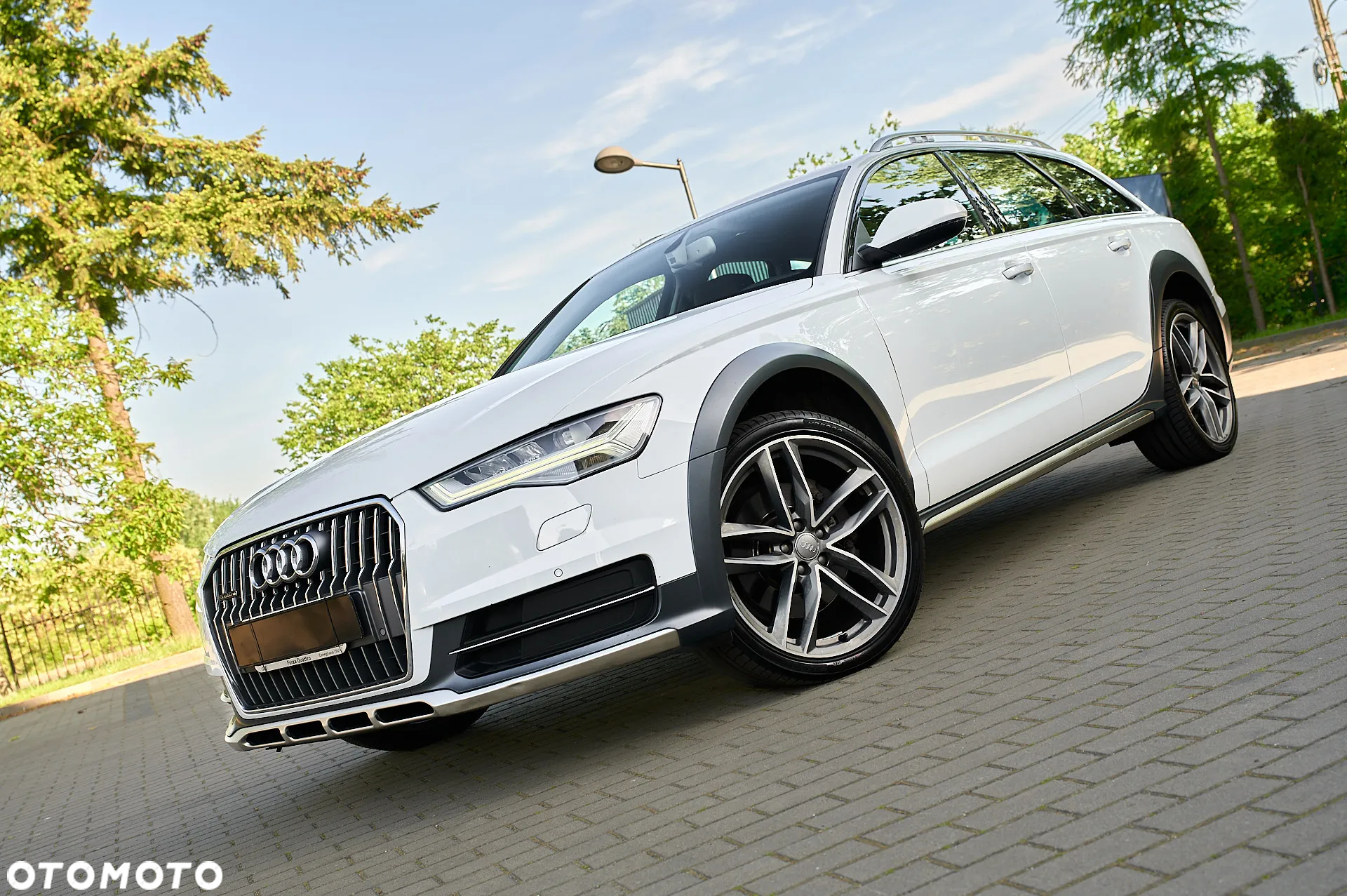 Audi A6 Avant 3.0 TDI quattro S tronic - 22