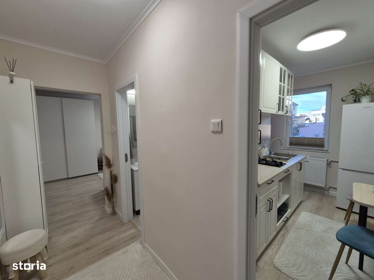 Gara-Parc 2 camere renovat complet, mobilat, utilat, etaj 1, gaze,-4