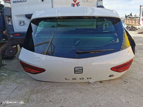 Tampa da mala Seat Leon do ano 2020 - 1