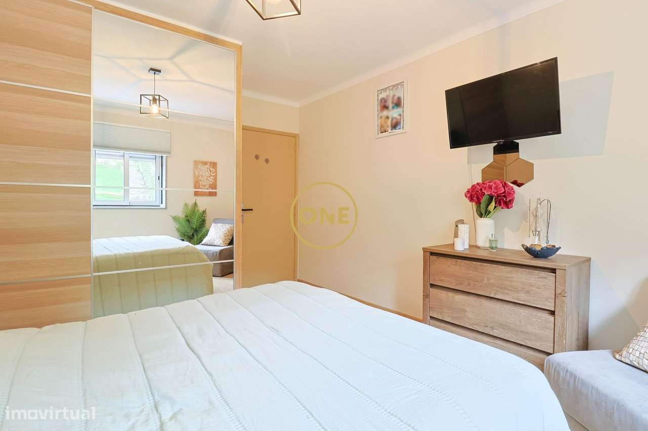 Excelente Moradia em Selho São Jorge-11