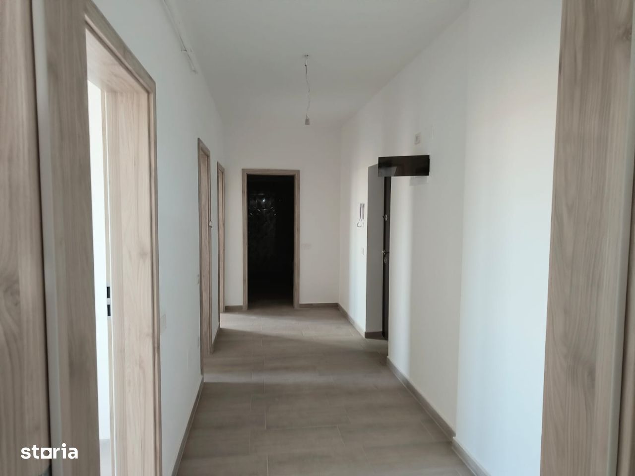 Apartament 3 camere, finalizat, finisat modern, bd.Metalurgiei.