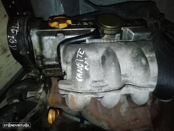 Motor Renault Clio 3 1.5 dci K9K766 - 2