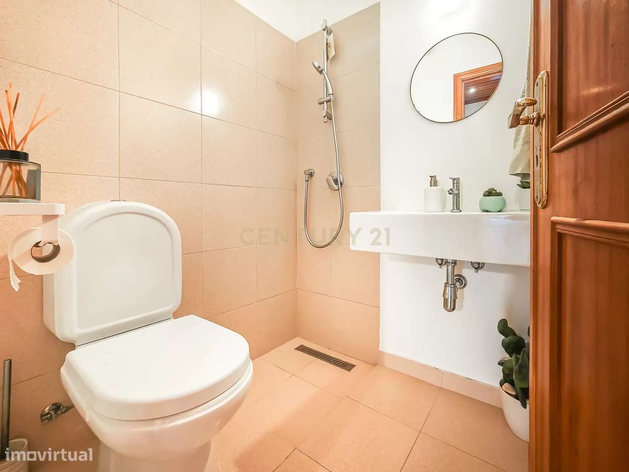 T3 Renovado | Abóboda| Espaço, Conforto e 2 Casas de Banho para a sua-7