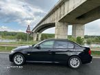 BMW Seria 3 320d DPF Touring Aut. Edition Fleet - 5