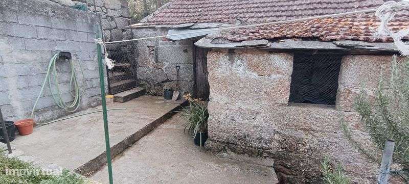 Moradia em Pedra em fase de Restauro - Grande imagem: 5/5