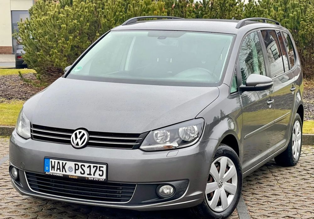 Volkswagen Touran II 2.0 TDI DSG Highline 2011