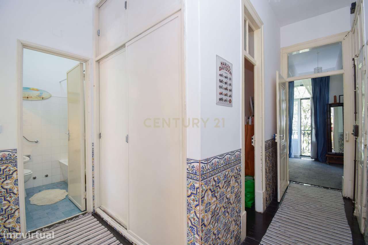 T2 no Centro da cidade com Todo o Conforto e Luminosidade-13