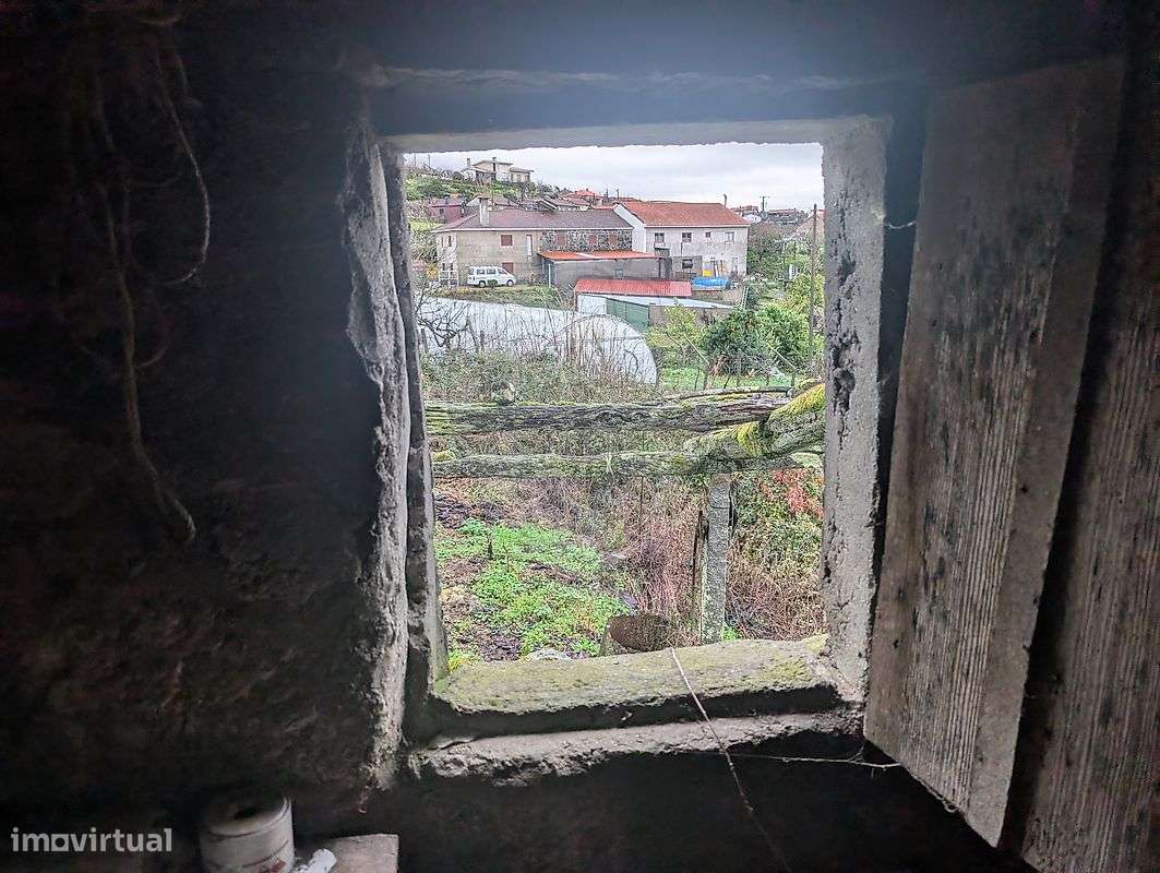 Moradia T1 para venda - Grande imagem: 3/5