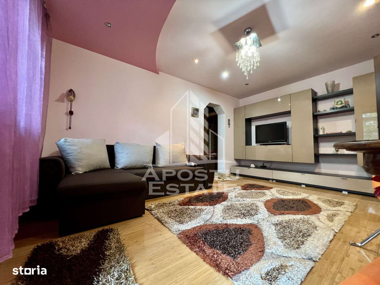 Apartament 2 camere, semidecomandat zona Podgoria. - Imagine principală: 2/12