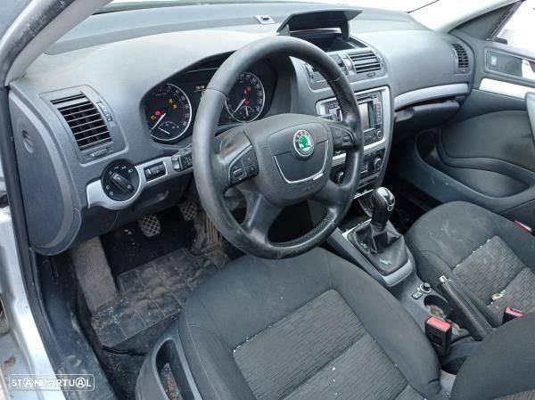 Para Peças Skoda Octavia Ii Combi (1Z5) - 9