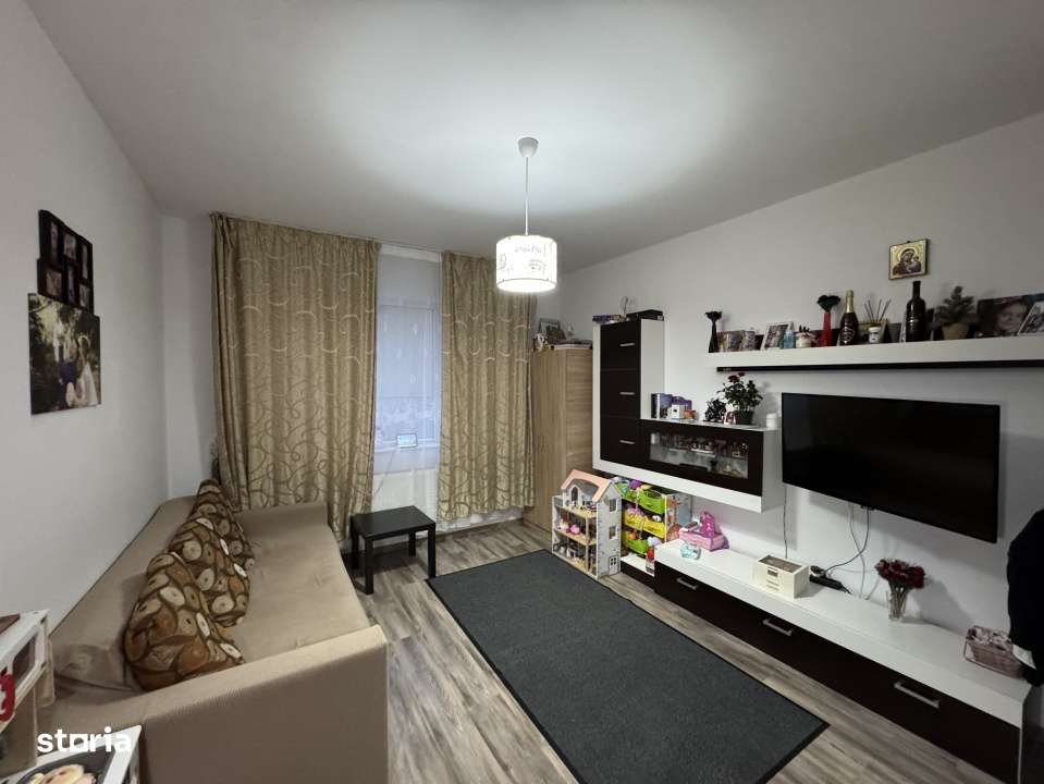 Apartament 2 camere, decomandat, curte privata securizata – Rahova