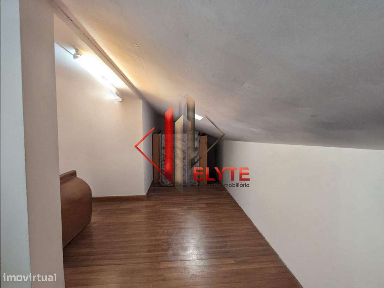 Andar Moradia c/ garagem em Samora Correia-28