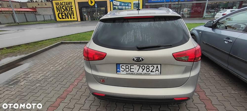 Kia Ceed Cee'd 1.6 GDI L - 3