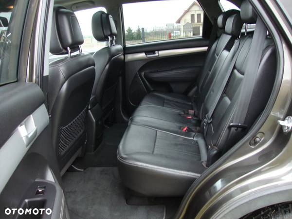 Kia Sorento 2.0 CRDI M - 26